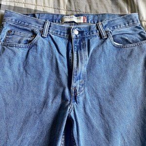 Men's Levi's 550 Relaxed Fit blue jeans